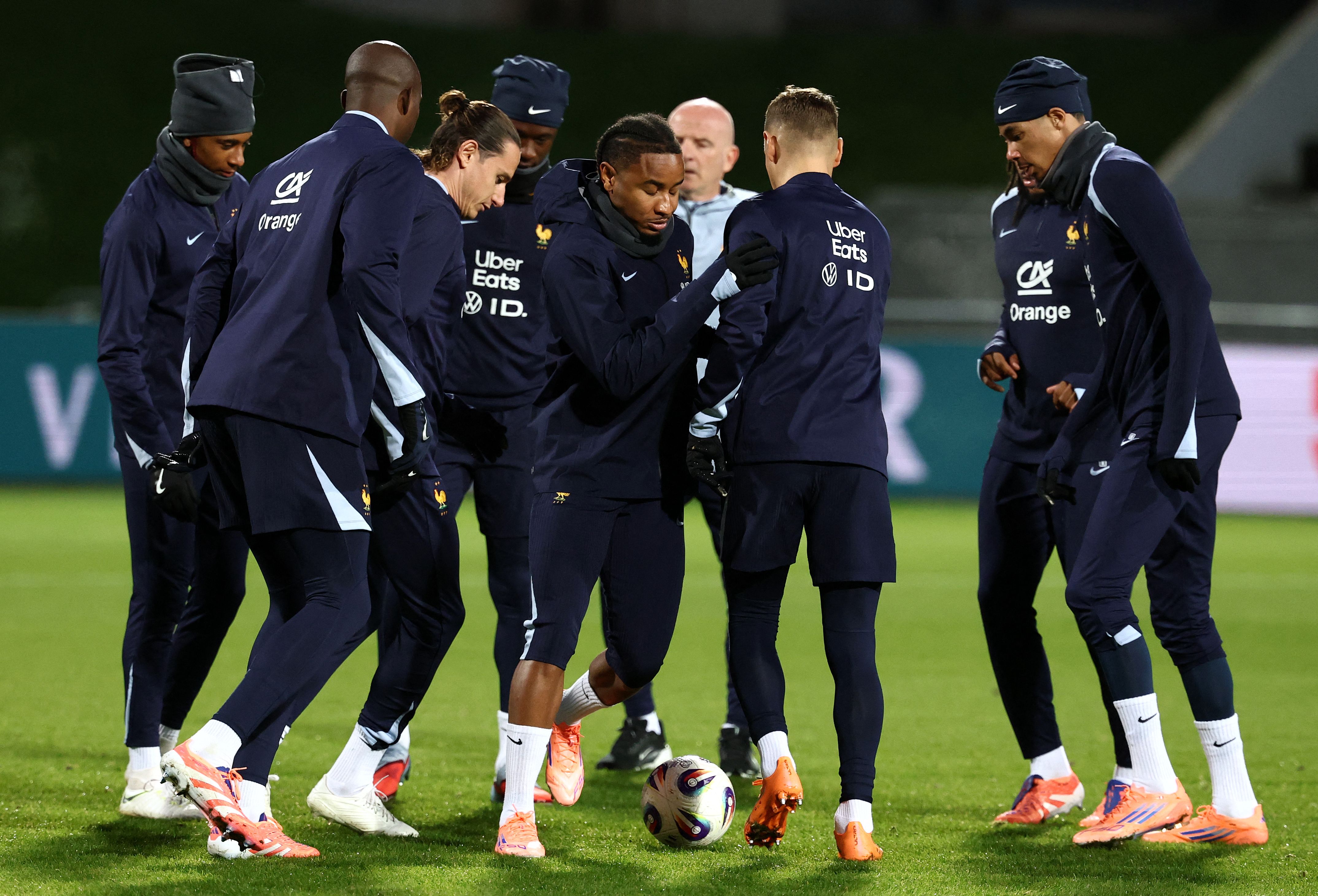 芒果体育平台- 刚刚！武汉三镇调整名单备战NBA季后赛C罗在法国队比赛中精彩发挥，窗口期曼城迎来里程碑