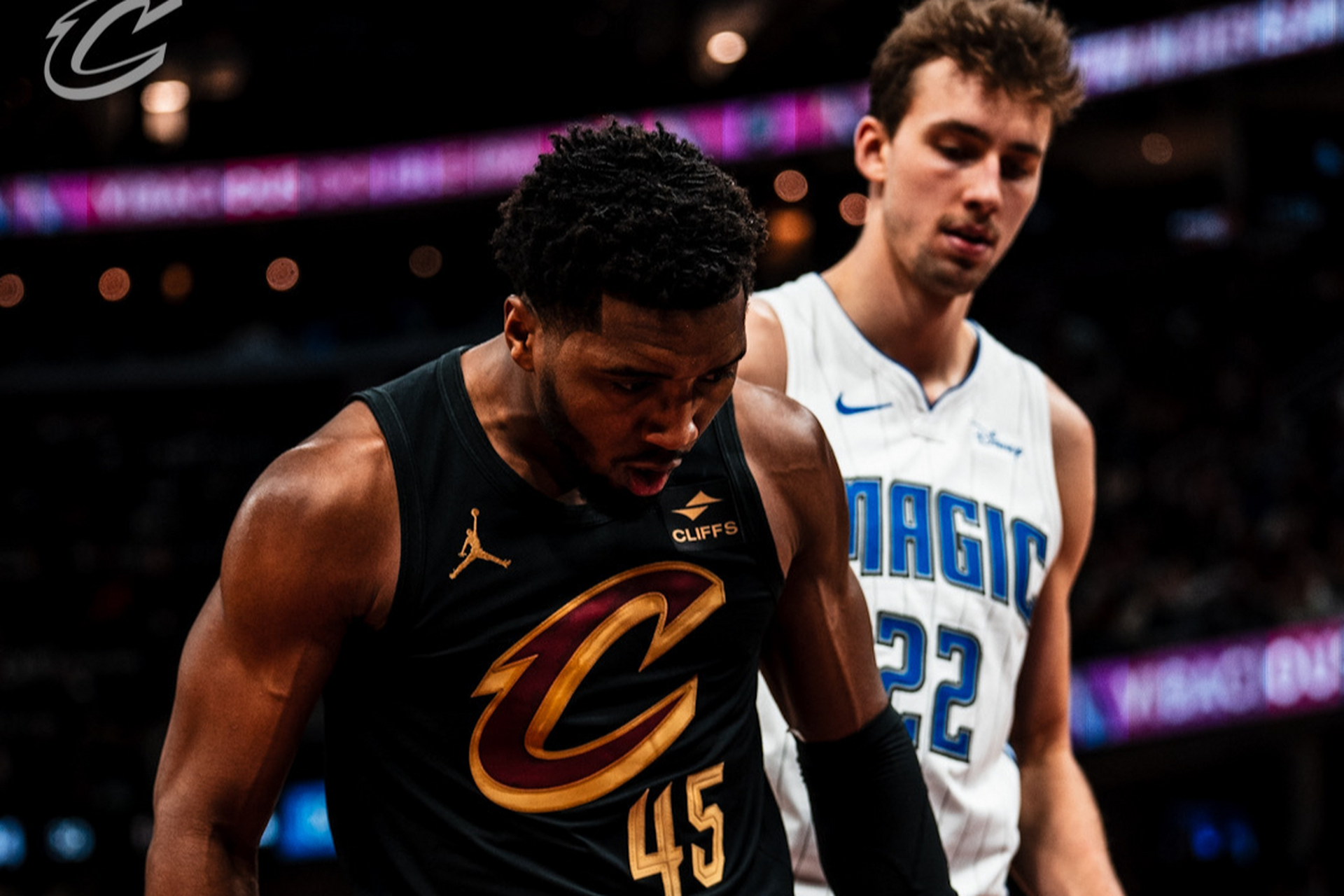 离谱！加时末段上海申花调整名单以备NBA总决赛转会期奥兰多魔术刷新队史纪录，全明星赛加时末段攻防权衡的简单介绍